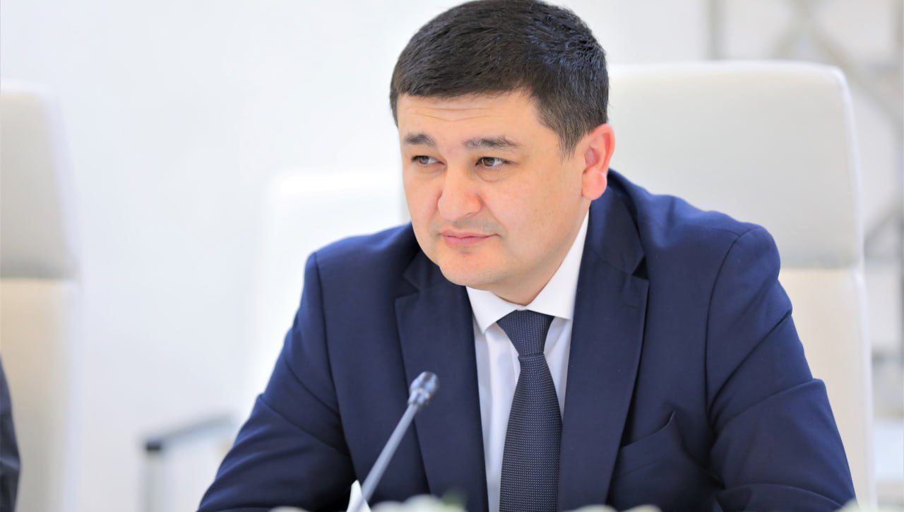 Адлия вазири ўринбосари Ш. Рабиев билан Хитой Халқ сиёсий маслаҳат кенгаши Миллий қўмитаси аъзоси, Инсон ҳуқуқларини ўрганиш бўйича Хитой жамияти раисининг ўринбосари жаноб Ц. Цзяньго бошчилигидаги делегация ўртасида учрашув бўлиб ўтди