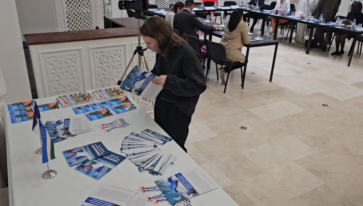 ПАРИЖ ШАҲРИДА БЎЛАЖАК ЎЗБЕКИСТОН ПАРЛАМЕНТИ САЙЛОВИГА БАҒИШЛАНГАН ДАВРА СУҲБАТИ БЎЛИБ ЎТДИ.