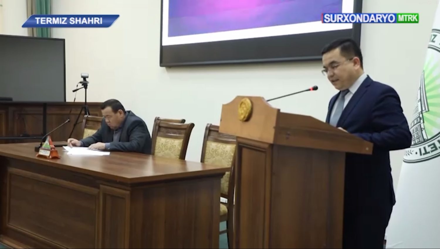 “Инсон ҳуқуқлари ҳафталиги" доирасида Термиз давлат университетида Сурхондарё вилоят суди раиси А. Рўзиқулов ёшлар билан учрашди