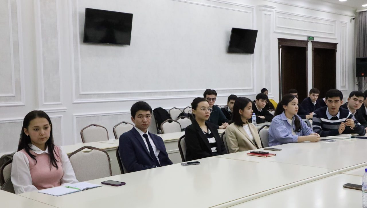 Инсон ҳуқуқлари бўйича миллий институтларга бағишланган маҳорат дарси ўтказилди