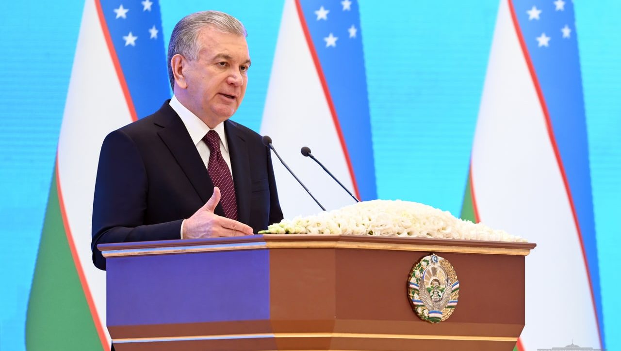 Послание Президента Республики Узбекистан Шавката Мирзиёева Олий Мажлису и народу Узбекистана