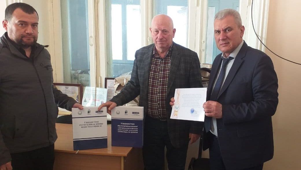 Брайл ёзувидаги ҳуқуқий нашрлар “Китобхонлик ҳафталиги” доирасида беғараз тарқатилди