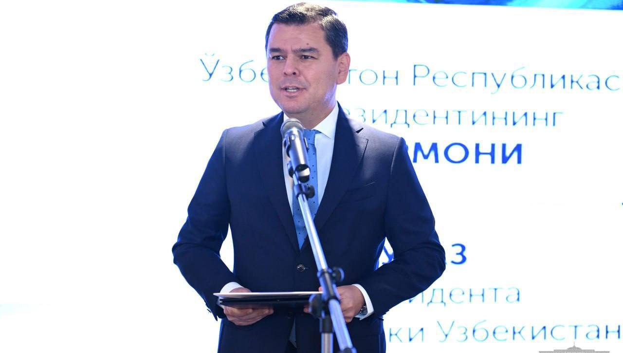 Ўзбекистон Республикаси Президентининг фармони билан Ўзбекистон таълим ва фан ходимлари касаба уюшмаси Республика кенгаши раисининг ўринбосари Джалилов Шухрат Илхамович Ўзбекистон Республикасининг Фахрий ёрлиғи билан мукофотланди