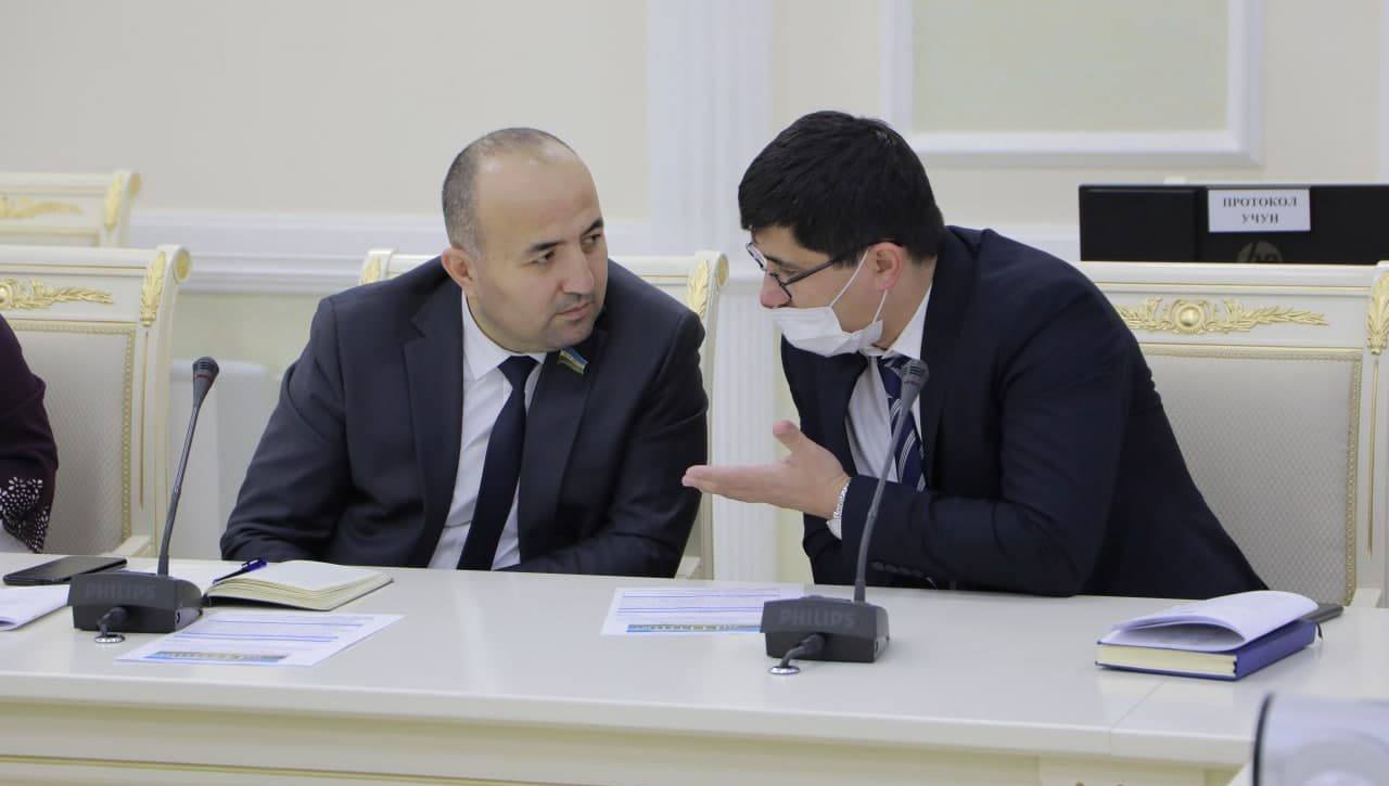 Обсуждена роль парламента в реализации в внешнеполитических приоритетов и задач в Стратегии развития Нового Узбекистана