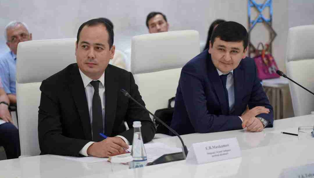 Адлия вазирлиги ходимлари ўртасида Конституциявий ислоҳотлар муҳокамаси