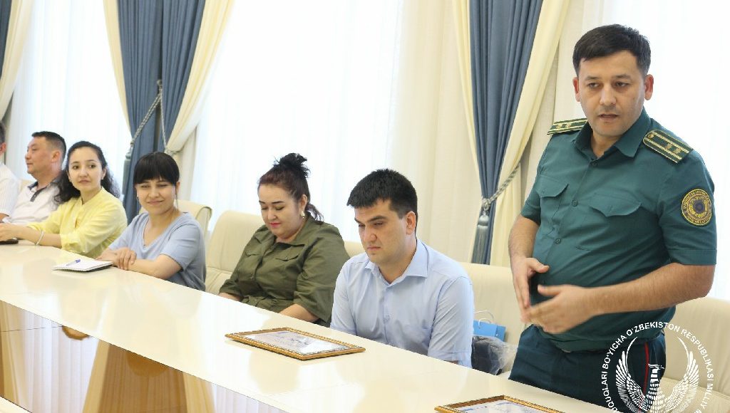 “ЭНГ ДОЛЗАРБ ИЛМИЙ МАҚОЛАЛАР” ТАНЛОВИ ҒОЛИБЛАРИ ТАҚДИРЛАНДИ