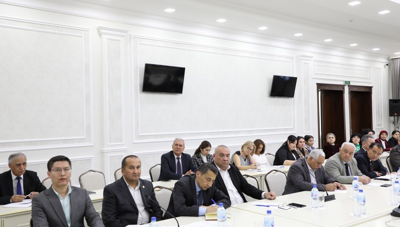 Мулоқот мавзуси: халқаро ҳуқуқ ва Марказий Осиё