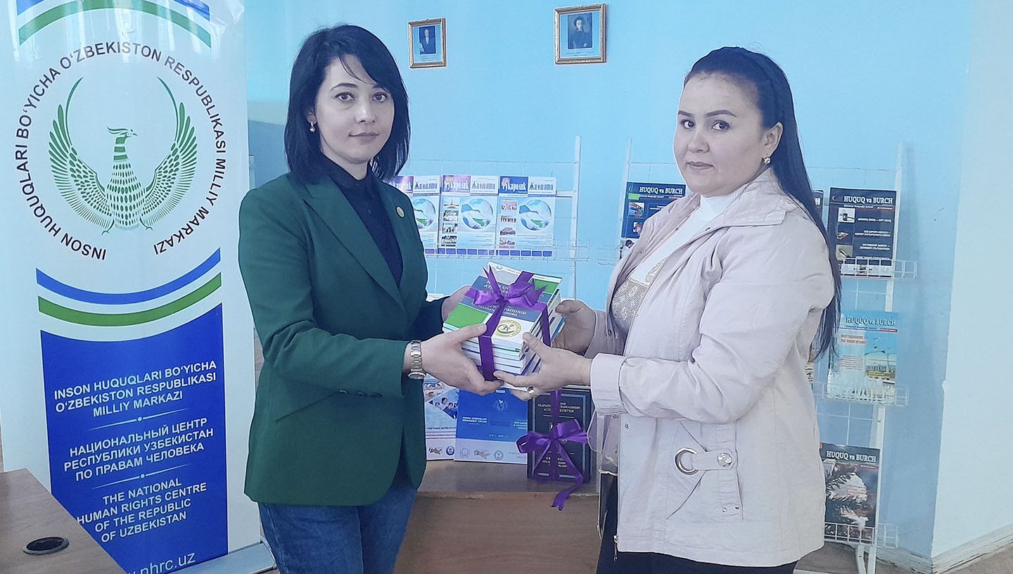 Human rights literature donated to country libraries