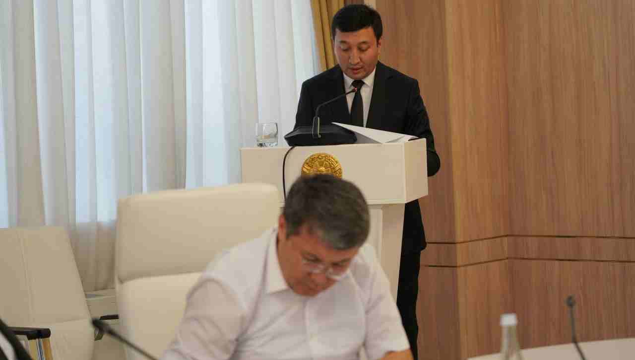 Адлия вазирлиги ходимлари ўртасида Конституциявий ислоҳотлар муҳокамаси