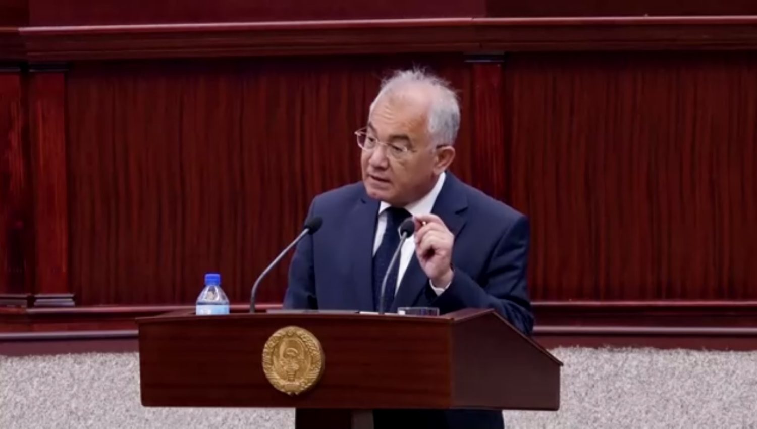 А.Саидов, А.Ҳаитов, А.Қодиров, Ж.Ширинов, М.Ҳусанова: Конституциявий қонун лойиҳаси такомилига етказилмоқда