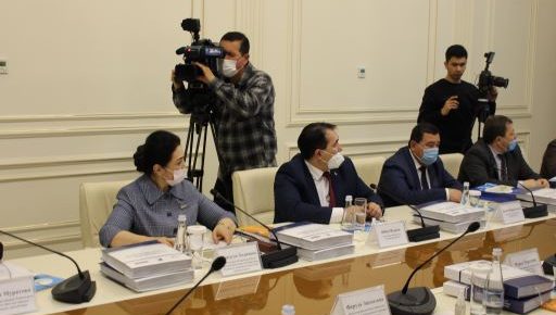 Presentation at the National Center: New editions published in Braille