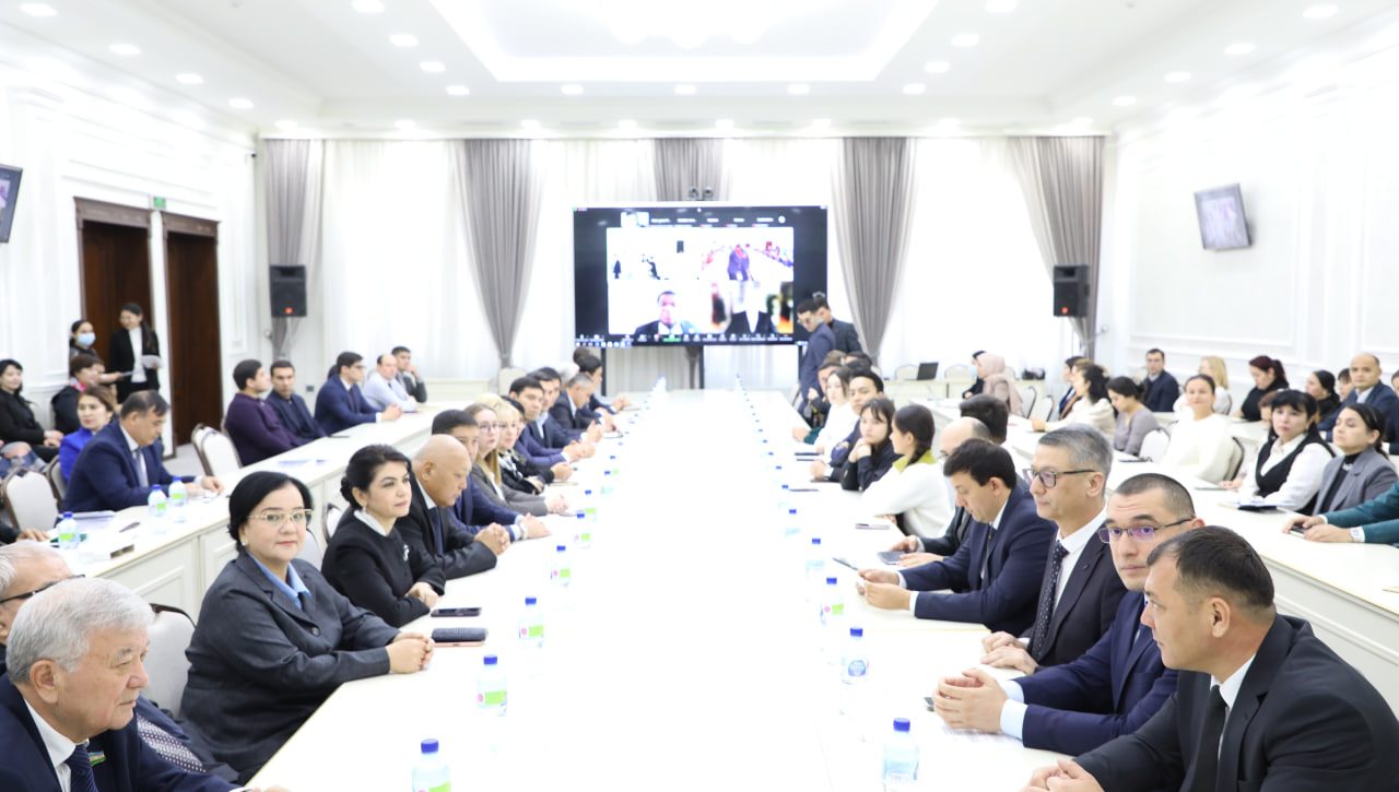 The holders of the sign “For the Protection of Human Rights” were awarded