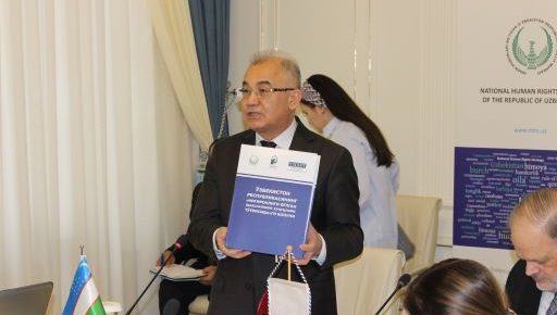 Presentation at the National Center: New editions published in Braille