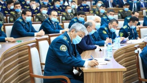 ЁШЛАР ЖИНОЯТЧИЛИГИНИНГ ОЛДИНИ ОЛИШ МАСАЛАЛАРИГА БАҒИШЛАНДИ