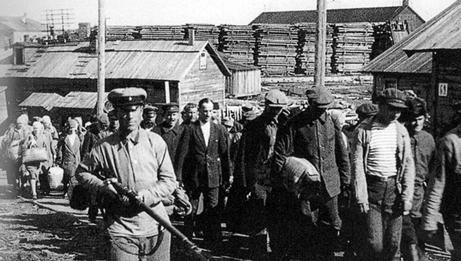 Кун тарихи: сиёсий маҳбусларни четлаб ўтган “Берия амнистияси”