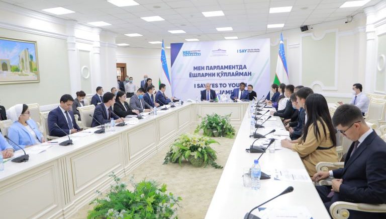 Обсуждены вопросы защиты прав и интересов молодежи