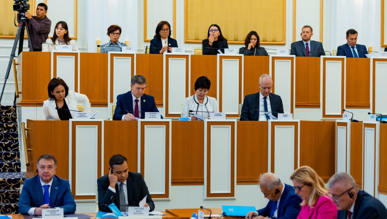 “Тинчлик ва келажакка йўл – ҳуқуқ орқали”