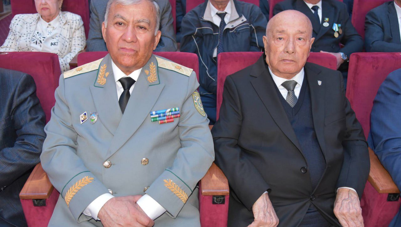 МЕҲНАТ ФАХРИЙЛАРИ ЭЪЗОЗ ВА ЭЪТИБОРДА