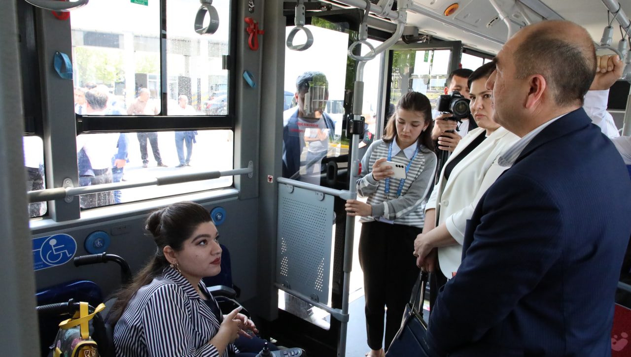 The importance of supporting persons with disabilities was explained to drivers and conductors