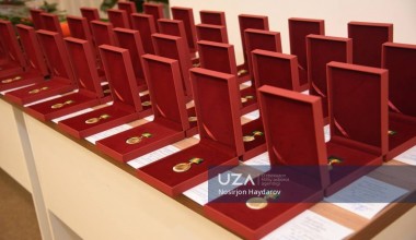 “Mo‘tabar ayol” ko‘krak nishoni muborak bo‘lsin!