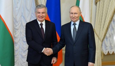 Leaders of Uzbekistan and Russia discuss current issues on the bilateral agenda