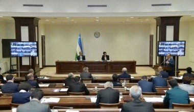 Халқ депутатлари маҳаллий Кенгашларининг айрим қарорлари бекор қилинди