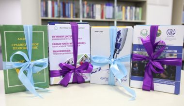 Ўзбекистон Миллий кутубхонасига Инсон ҳуқуқлари бўйича Ўзбекистон Республикаси Миллий маркази томонидан инсон ҳуқуқларига оид адабиётлар тақдим этилди.