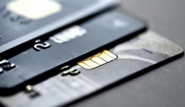 Вояга етмаганлар банк карталарини очиши бўйича талаблар ишлаб чиқилади