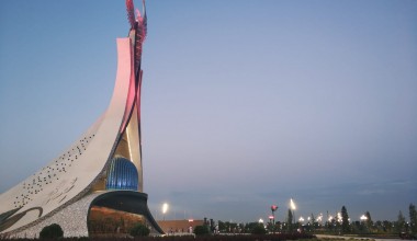 Istiqlol va Konstitusiya