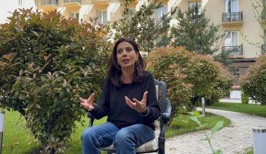 “Ko‘p kattalar bolalar fikrini eshitishdan qo‘rqadi” – BMT vakili Najat Maala