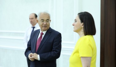 Обсужден опыт в сфере защиты прав человека с акцентом на права детей