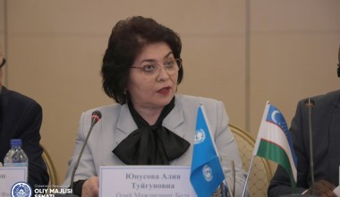 Bolalar ombudsmanining 2021 yildagi faoliyati to‘g‘risidagi axboroti eshitildi