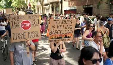 Yevropa janubida ommaviy turizmga qarshi mitinglar o‘tkazildi