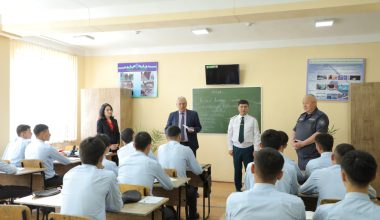 Академик лицей талабалари учун инсон ҳуқуқлари  бўйича маҳорат дарси