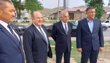 Акмал Саидов Жиззахдаги “Яшил макон” умуммиллий акциясида қатнашди