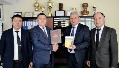 МИЛЛИЙ МАРКАЗНИНГ ЭЗГУ ТАШАББУСИ