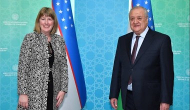 Abdulaziz Komilov BMT maxsus maʼruzachisi Fionnuala Ni Aolayn bilan uchrashdi