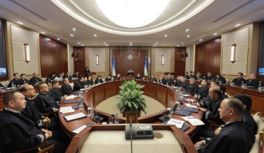 Qonuniy kuchga kirgan sud hujjatlarini yangi ochilgan holatlar bo‘yicha qayta ko‘rish tartibi qanday?