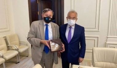 Туркий Кенгашнинг Будапештдаги ваколатхонаси ижрочи директори Янош Ховари билан учрашув