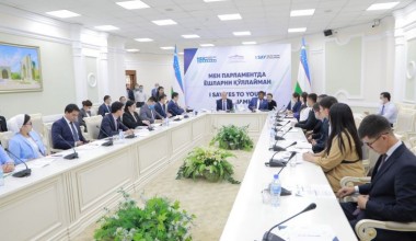 Yoshlarning huquqlari va manfaatlarini himoya qilish masalalari ko'rib chiqildi