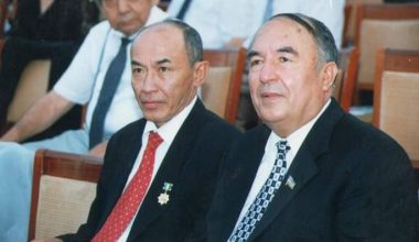 ЭРКИН ВОҲИДОВ – ШОИР, АДИБ, ТАРЖИМОН ВА АРБОБ
